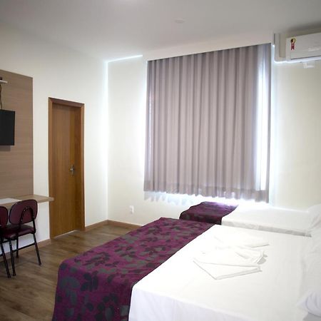 Jabo Inn Hotel Жаботікатубас Екстер'єр фото